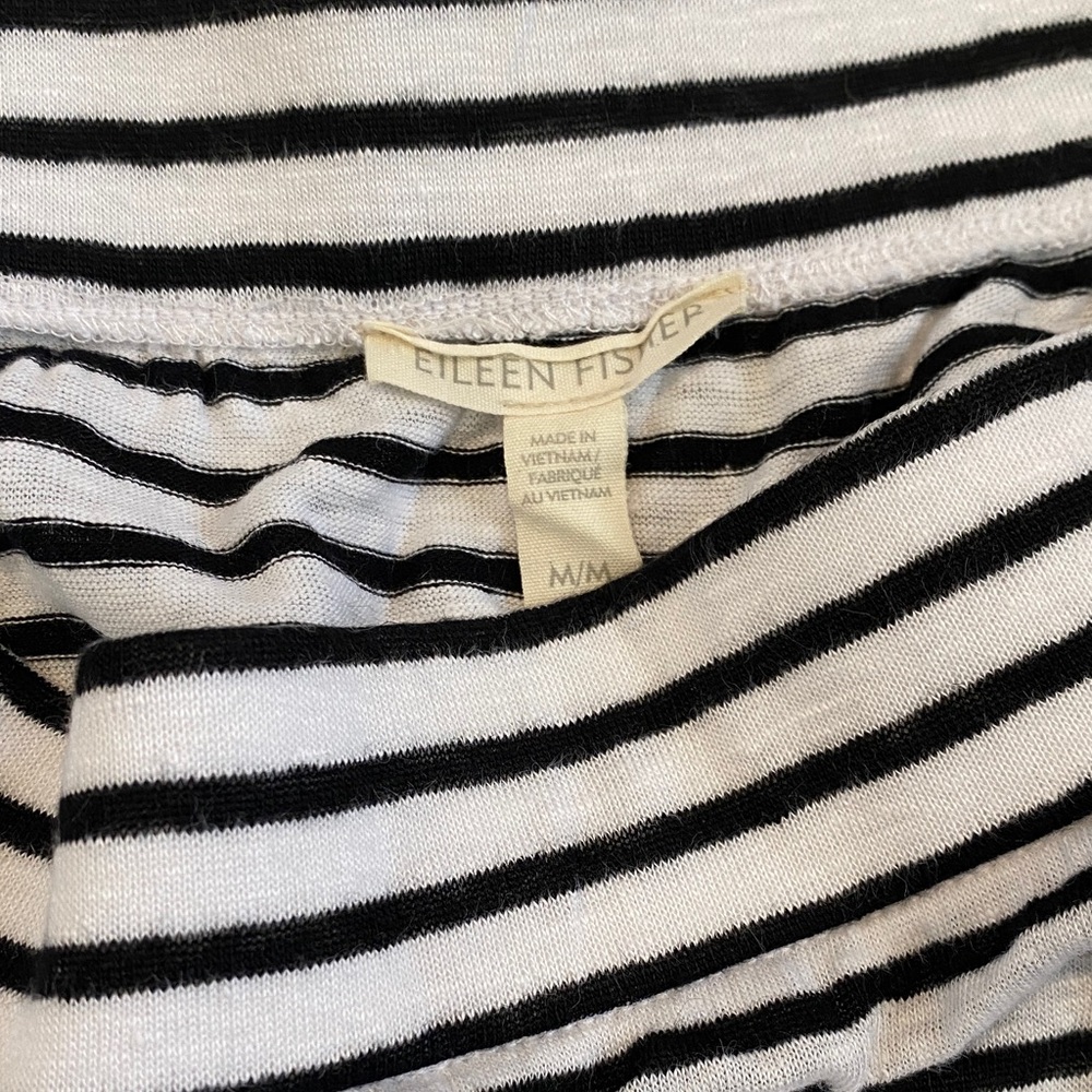Eileen Fisher Black and White Striped Skirt - Size Medium - Picture 4 of 11